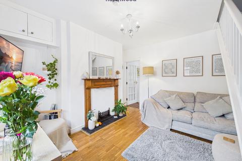 2 bedroom terraced house for sale, Chapel Street, Holt, LL13