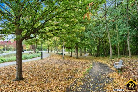 undefined, Grand Walk, London, E1