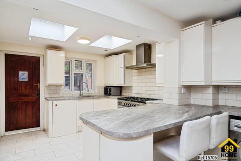 9 Grand Walk, London, E1 4PJ
