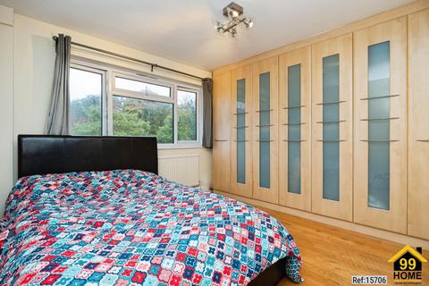 9 Grand Walk, London, E1 4PJ