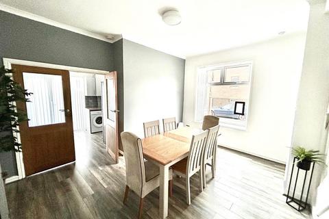 3 bedroom end of terrace house for sale, Grasmere Street, Leigh