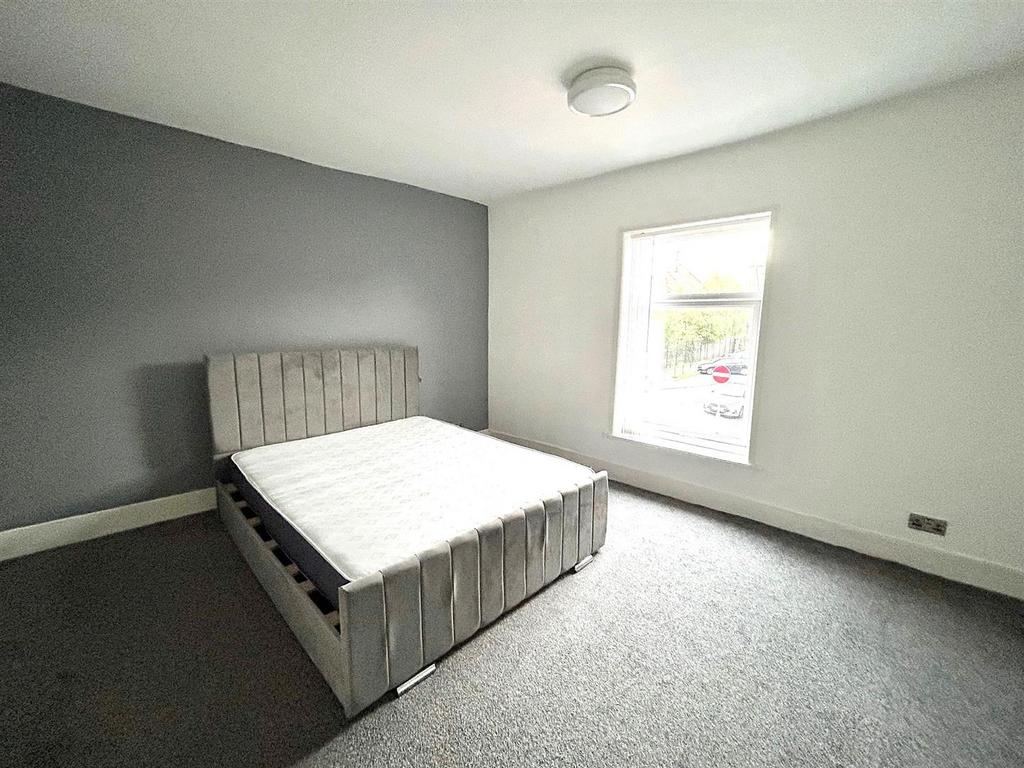 Bedroom.jpg