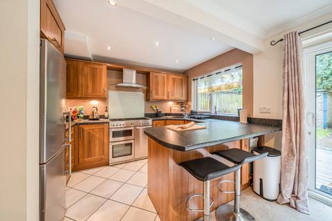 undefined, Woodlands, Hart GU51