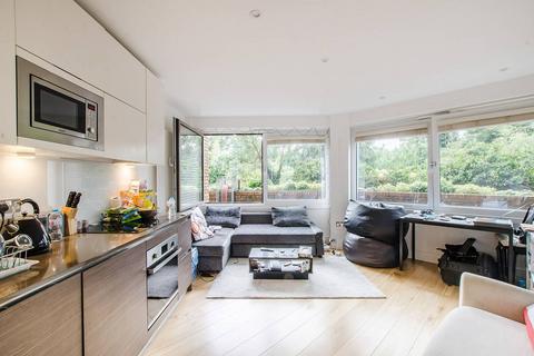 undefined, Molesworth Street, Lewisham, London, SE13