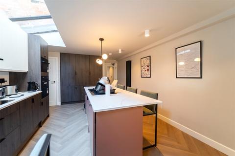 6 bedroom house to rent, Dawlish Road, Birmingham B29