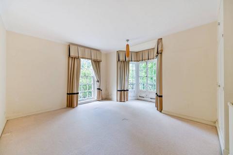 undefined, Park Lawn, Farnham Royal, Slough, SL2