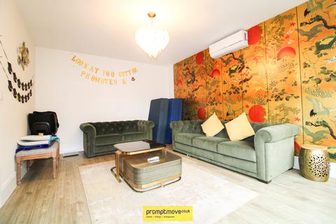 undefined, Magpie Meadows Luton LU1 4FU