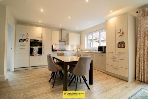 undefined, Magpie Meadows Luton LU1 4FU