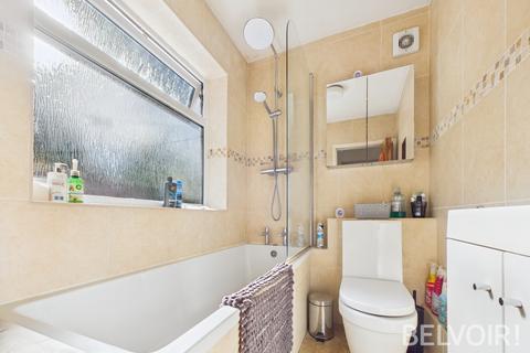 3 bedroom terraced house for sale, Marsh Street, Stafford, ST16