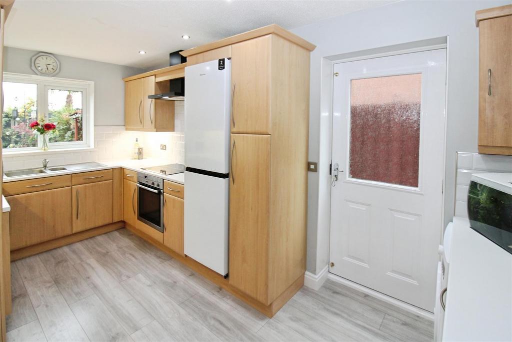 Fitted Kitchen
