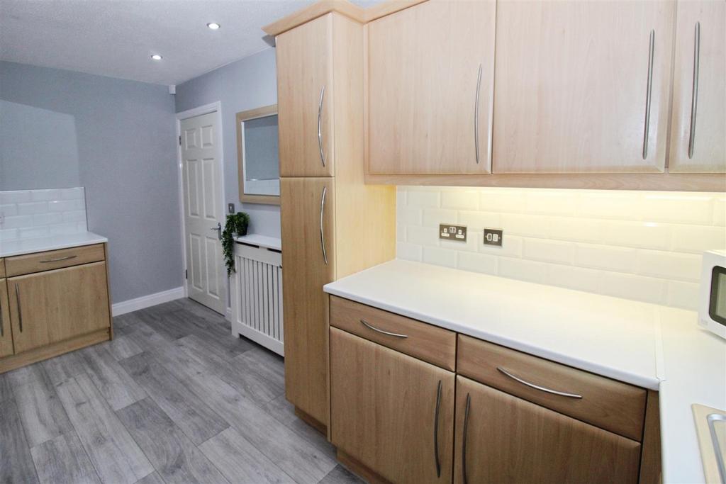 Fitted Kitchen