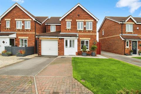 4 bedroom detached house for sale, Braid Hills Drive, Castle Grange, Hull