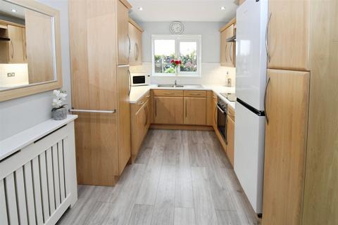 4 bedroom detached house for sale, Braid Hills Drive, Castle Grange, Hull