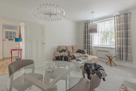 undefined, Birkenhead Avenue, Kingston Upon Thames, Surrey, KT2