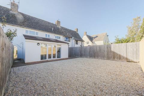 1 bedroom house of multiple occupation to rent, Lawrence Road, Cirencester, Gloucestershire, GL7 1SD
