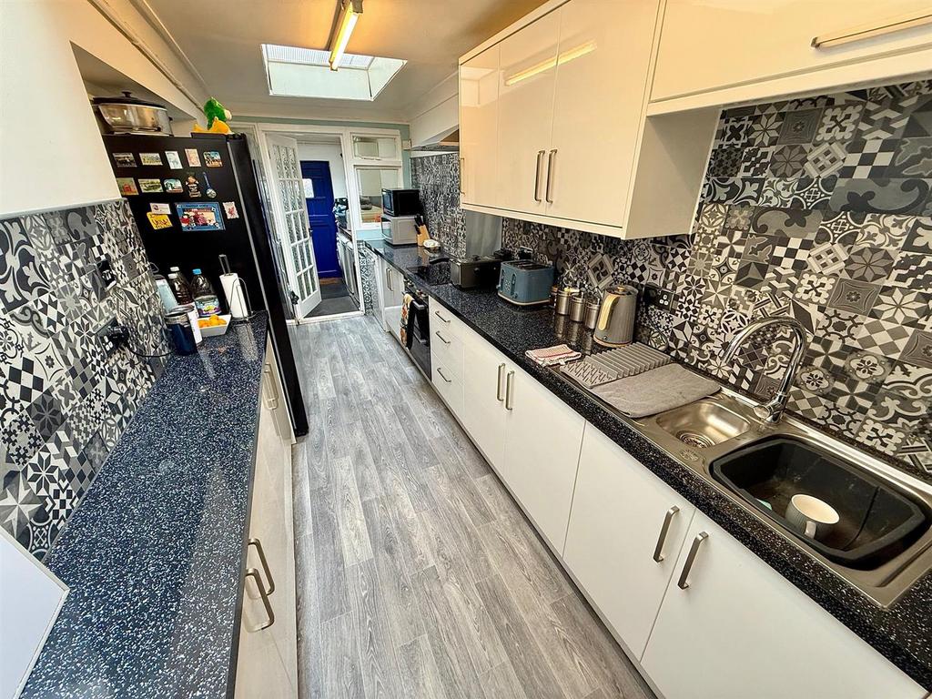Kitchen/Breakfast Room