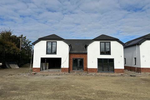 undefined, Tanners Road, Landkey, Barnstaple