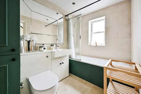 2 bedroom terraced house to rent, Malvern Road, Queen's Park, London, NW6