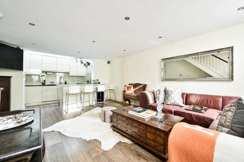 2 bedroom terraced house to rent, Malvern Road, Queen's Park, London, NW6