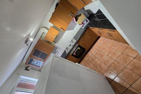 undefined, Clarence Lane, London SW15