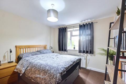 undefined, Valley Road, Chilwell, NG9 4GP