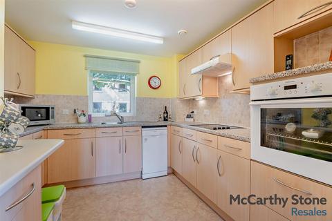 1 bedroom apartment for sale, Amelia Court, Union Place, Worthing, BN11 1AH
