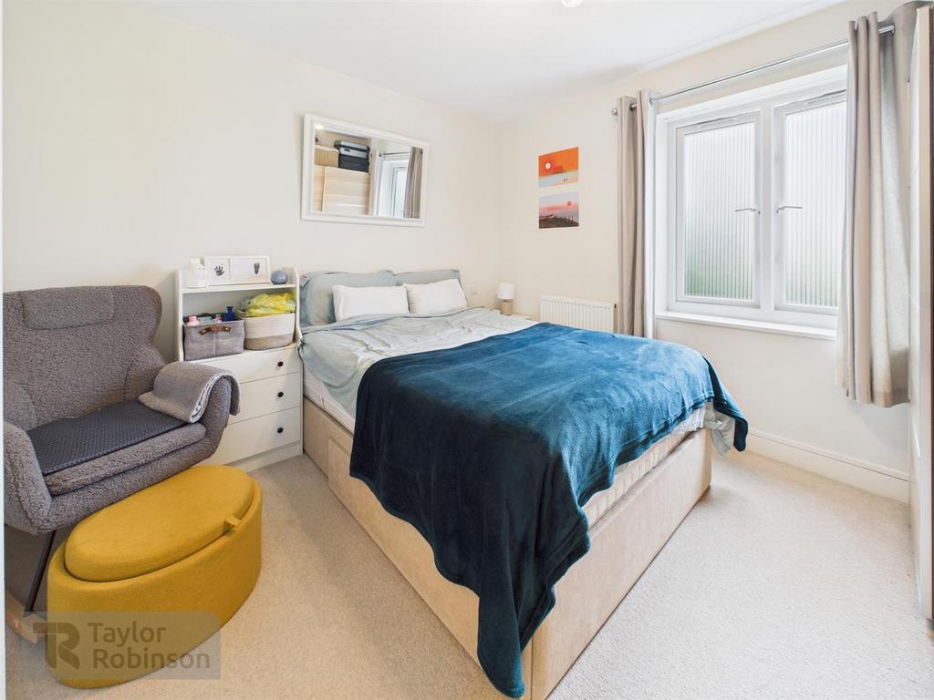 CAM02600 G0-PR0584-STILL002.jpg