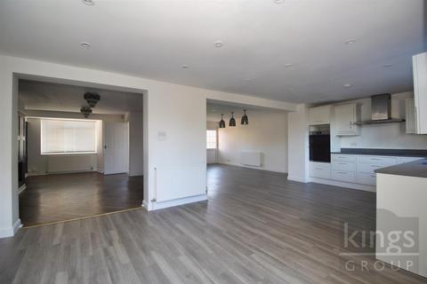 4 bedroom terraced house for sale, Trinity Road, Hertford Heath
