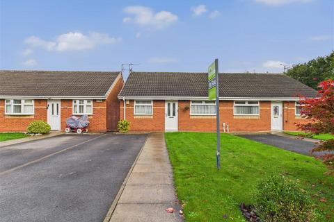 2 bedroom semi-detached bungalow for sale, Springbok Close, Hull