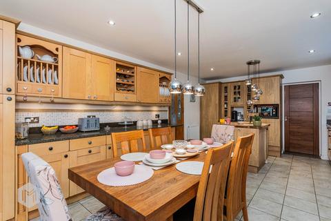 undefined, Saltram Close, Radcliffe, Manchester, Greater Manchester, M26 3XD