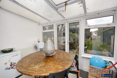 3 bedroom semi-detached house for sale, Upper Brentwood Road, Gidea Park, Romford, RM2