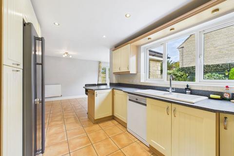 undefined, Lake View, Calne SN11