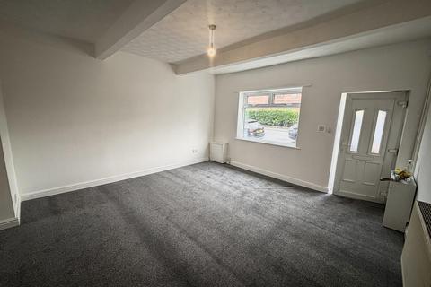 3 bedroom house to rent, Albert Road, Bolton BL4