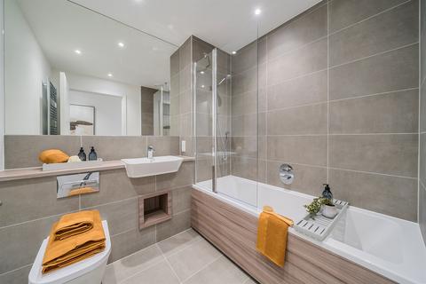 2 bedroom apartment to rent, 2 Woodlands Avenue, Acton W3