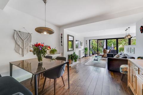 3 bedroom semi-detached house for sale, Ellerton Road, Surbiton KT6