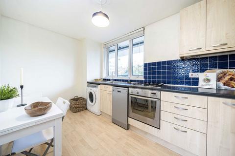 1 bedroom flat for sale, Marden Square, London SE16