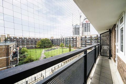 1 bedroom flat for sale, Marden Square, London SE16
