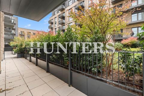 1 bedroom apartment to rent, Dragonfly Walk, London