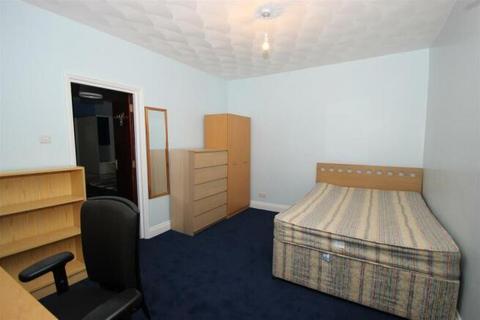 8 bedroom terraced house to rent, Divinity Road, HMO Ready 8 Sharers, OX4
