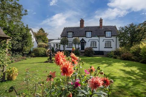 5 bedroom cottage for sale, Ivy Lodge, Weston, Shrewsbury, Shropshire, SY4 5UZ