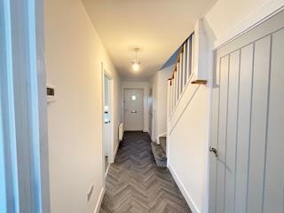 Thumbnail IMG 9406.jpg