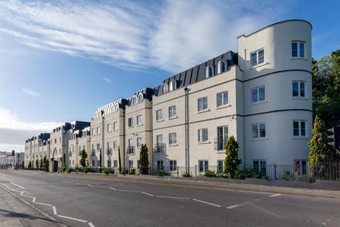 G45, Station House, Old Warwick Road, Leamington Spa
