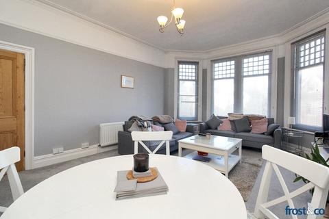 2 bedroom apartment for sale, Balmoral Road, Lower Parkstone, Poole, Dorset, BH14