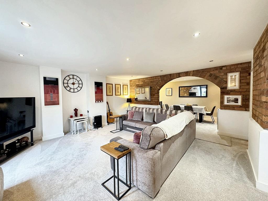 Open plan living dining