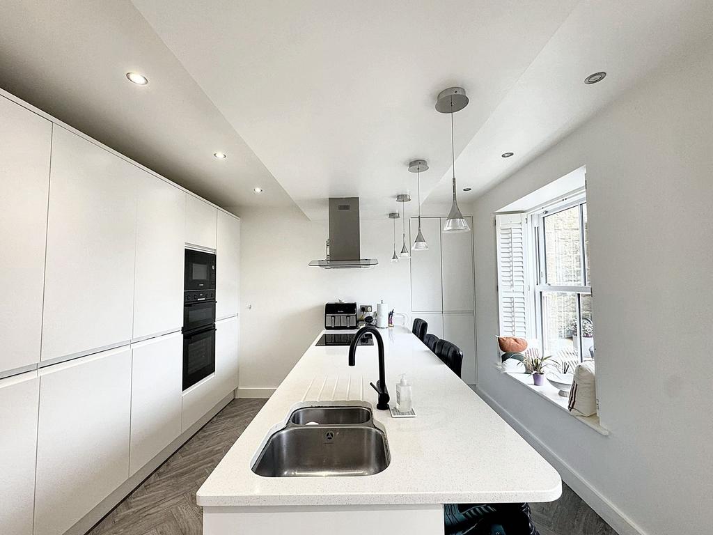 Breakfast kitchen