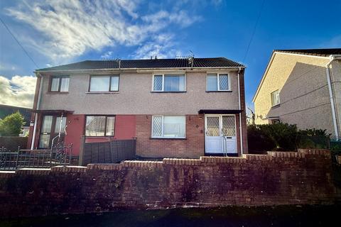 undefined, Maesgwyn, Aberdare CF44