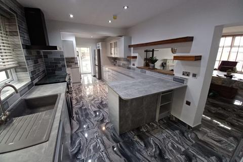 undefined, Wetherby Road, Leeds, West Yorkshire, LS17