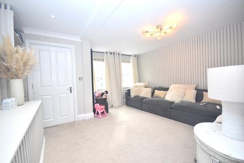 undefined, Stratford Close, Aylesbury HP22