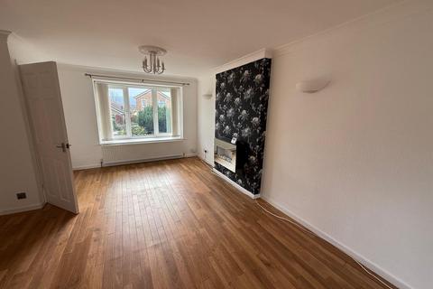 3 bedroom semi-detached house to rent, Charlton Grove, Silsden
