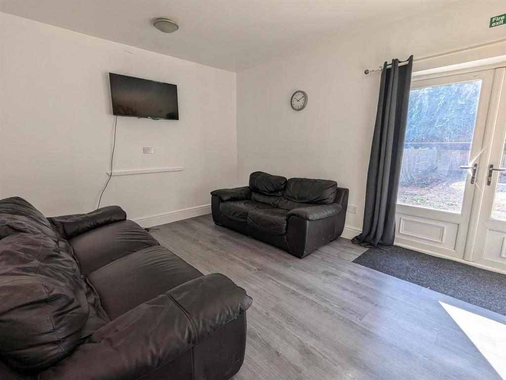 PXL 20240830 080014718.jpg